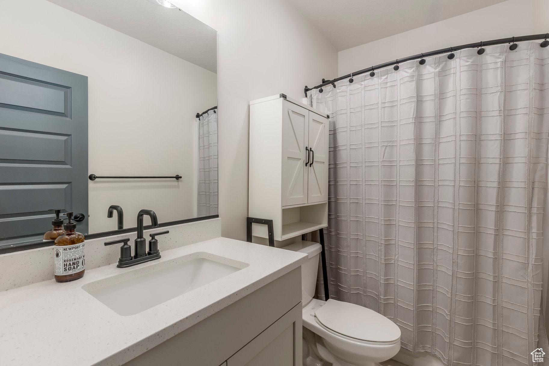 6781 W Meadow Grass Dr, South Jordan, Utah image 13