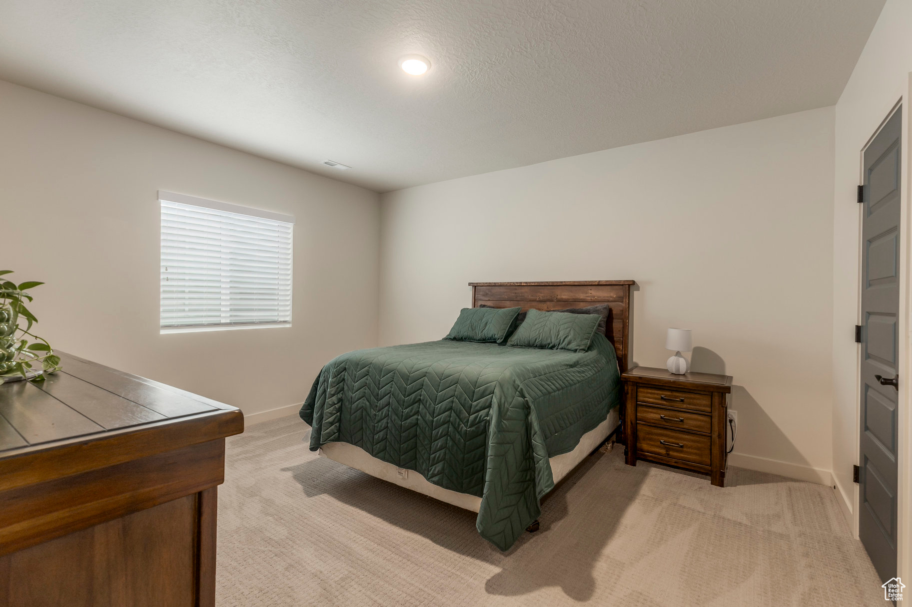 6781 W Meadow Grass Dr, South Jordan, Utah image 12
