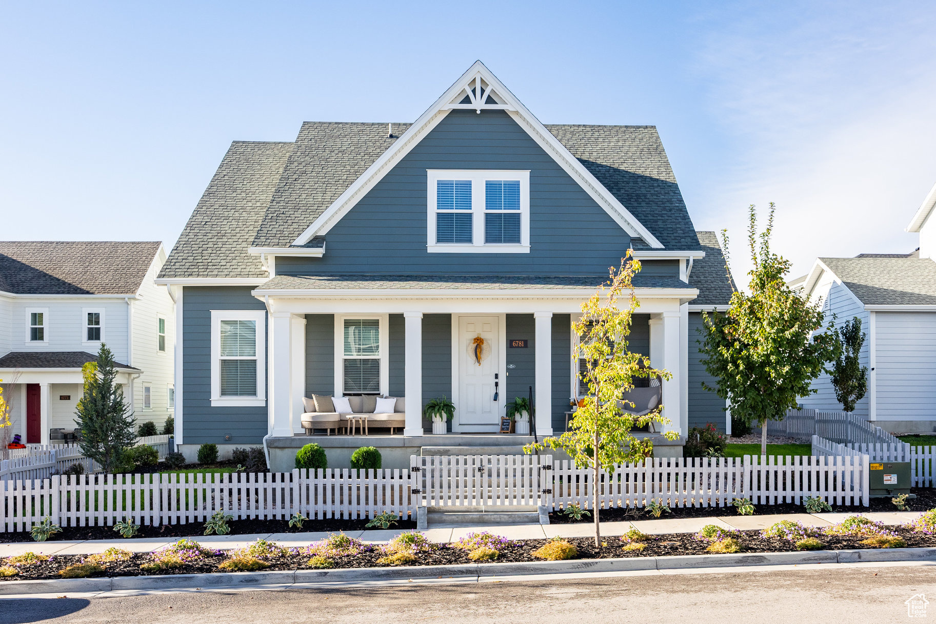 DAYBREAK - Residential