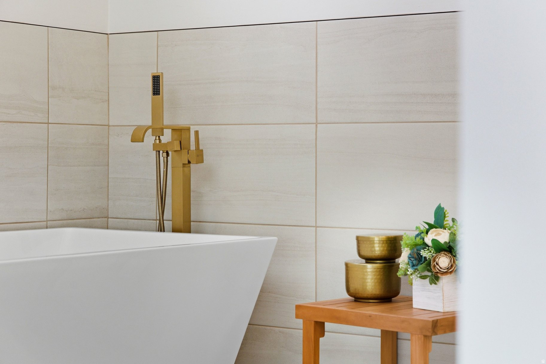 LEDGES OF ST GEORGE CANYON RIM - Residential