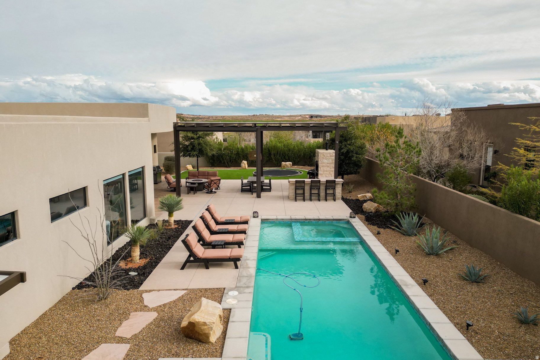 LEDGES OF ST GEORGE CANYON RIM - Residential
