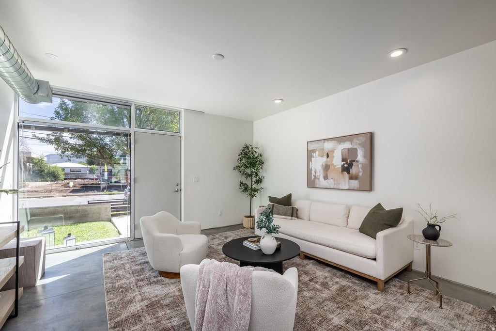 Photo of 1144 S WEST TEMPLE W, Salt Lake City, UT 84101 (MLS # 2185076)