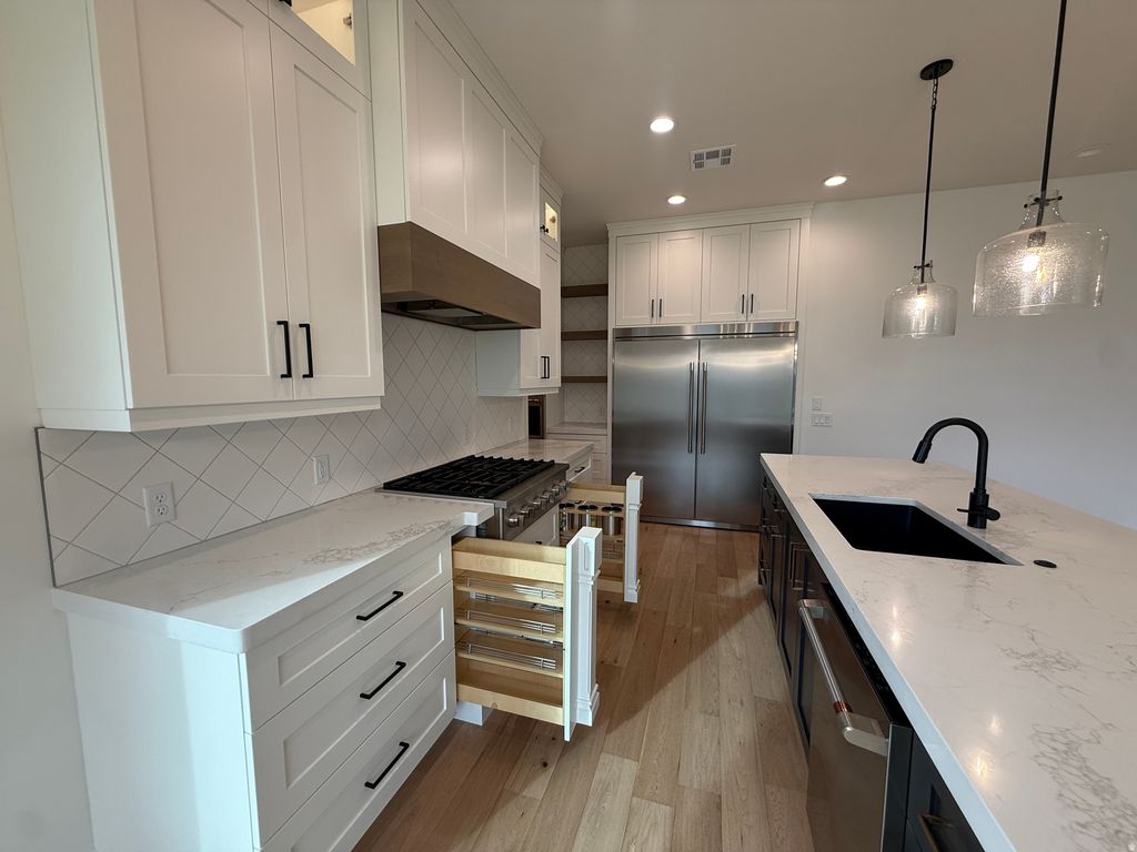 Photo of 5245 W 1930 S, Hurricane, UT 84737 (MLS # 2125257)