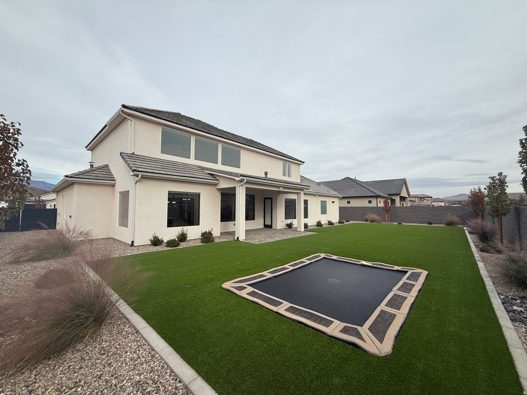 SYCAMORE VILLAGE 1 - Residential