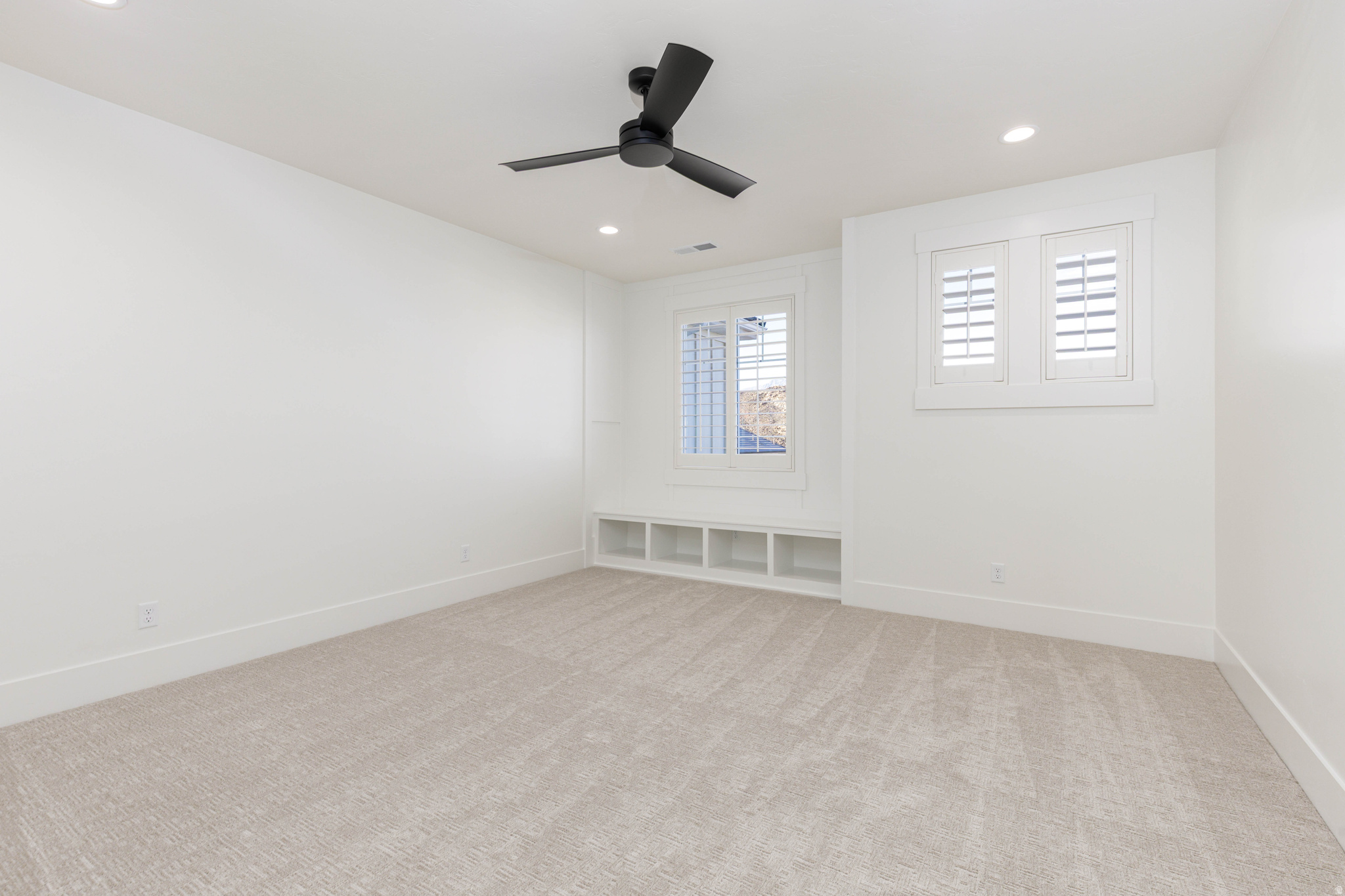 SYCAMORE VILLAGE 1 - Residential