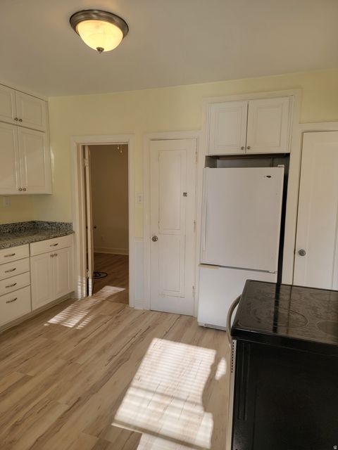 Tiny photo for 125 S 1300 E, Salt Lake City, UT 84102 (MLS # 2128093)