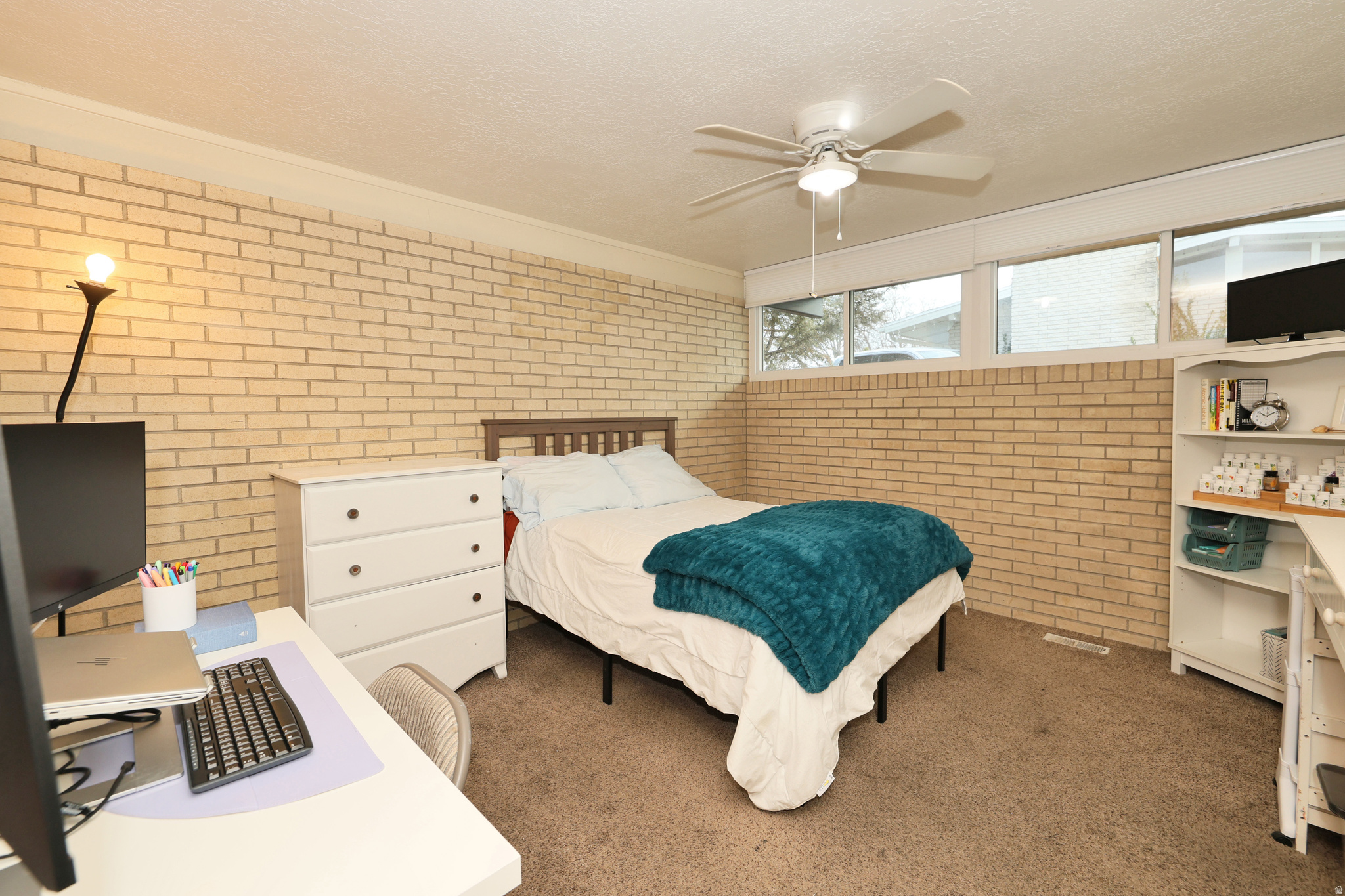 NOB HILL A - Residential