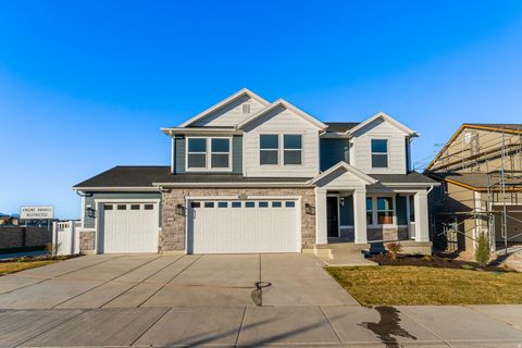 Photo of 4722 W CILLIAN LN #2411, Herriman, UT 84096 (MLS # 2107253)