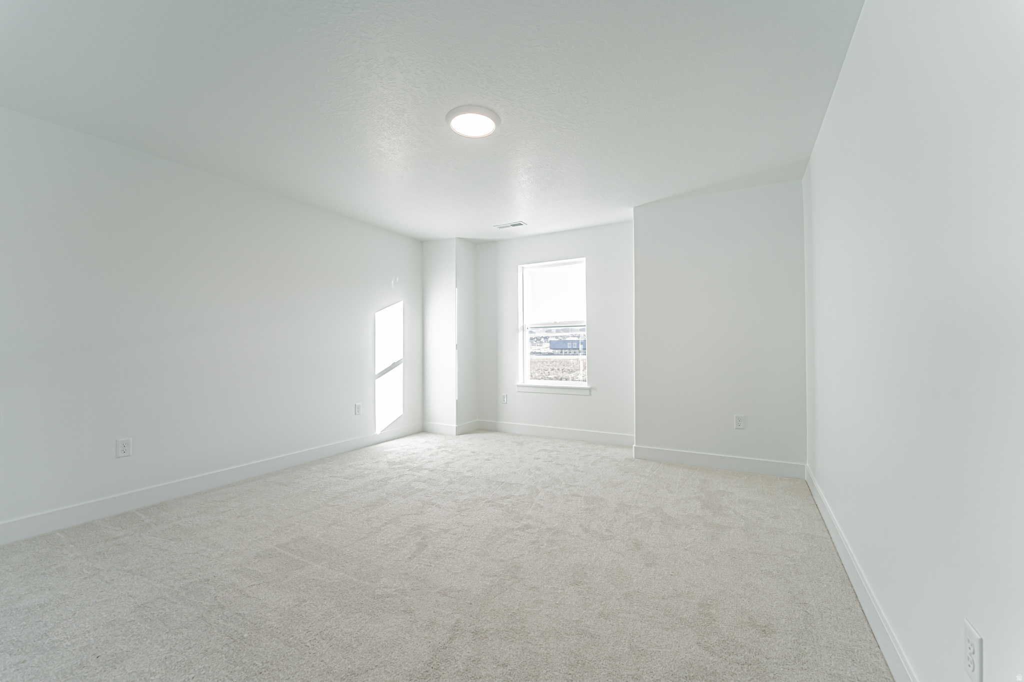 MOUNTAIN RIDGE - Residential