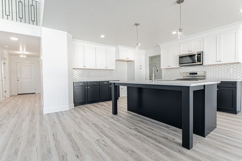 Tiny photo for 4722 W CILLIAN LN #2411, Herriman, UT 84096 (MLS # 2107253)