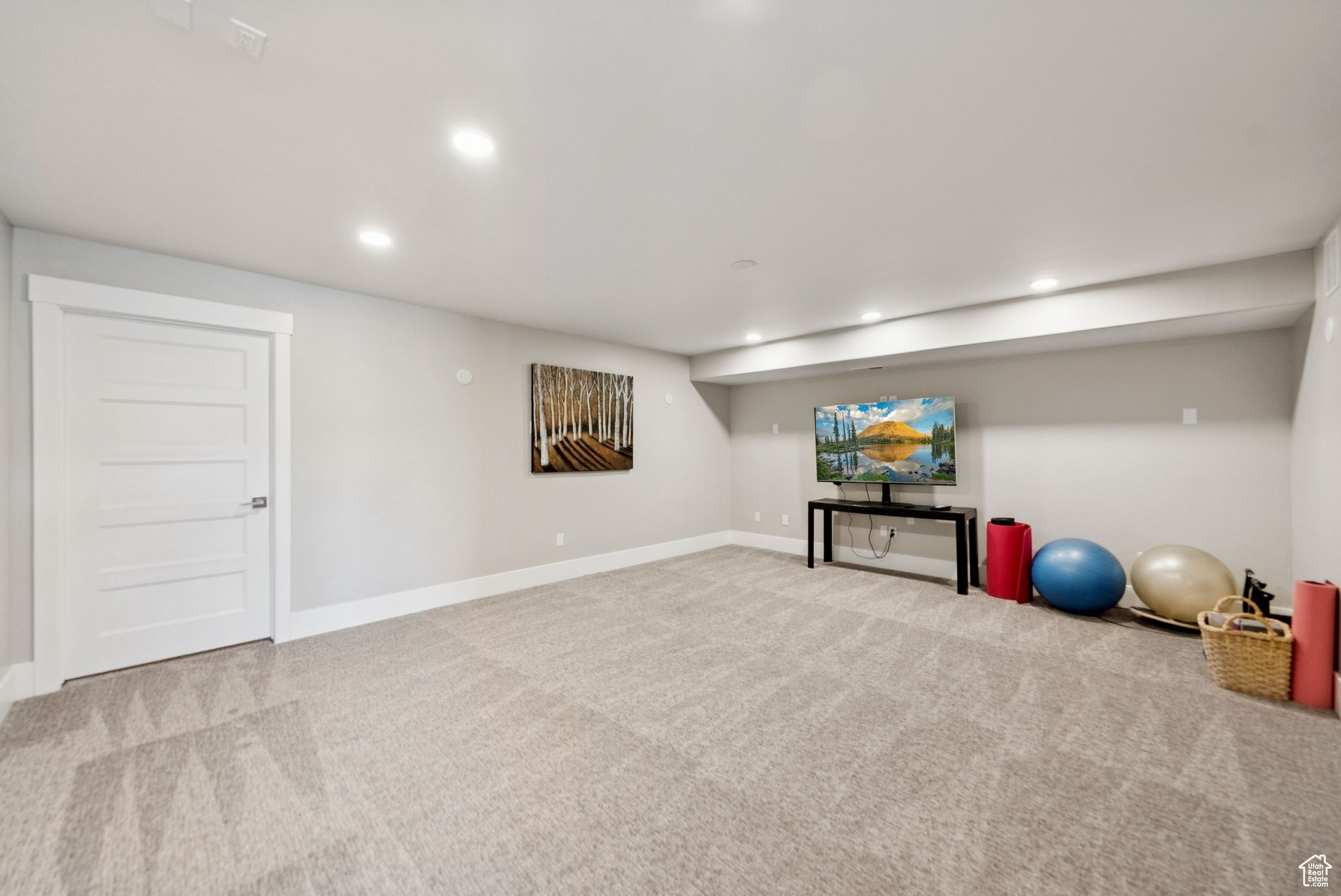 Hideout, Utah 84036, United States, 3 Bedrooms Bedrooms, ,2 BathroomsBathrooms,Residential,Pending,160387