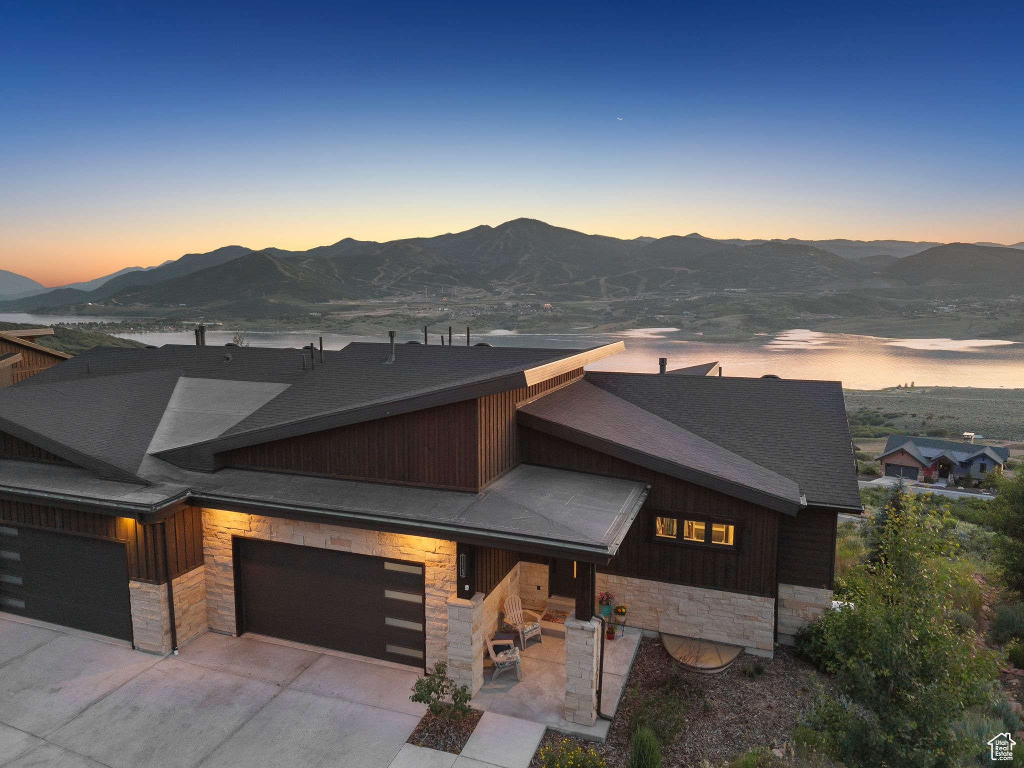 Hideout, Utah 84036, United States, 3 Bedrooms Bedrooms, ,2 BathroomsBathrooms,Residential,Pending,160387