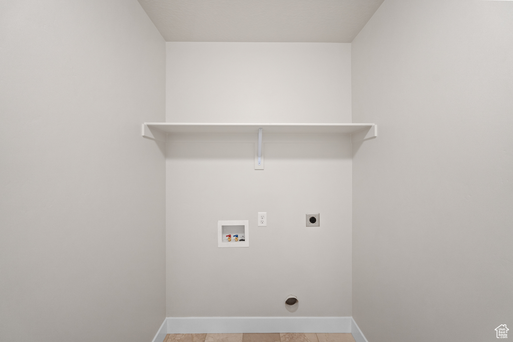 APPLE HOLLOW AT THE ORCHARDS - Residential