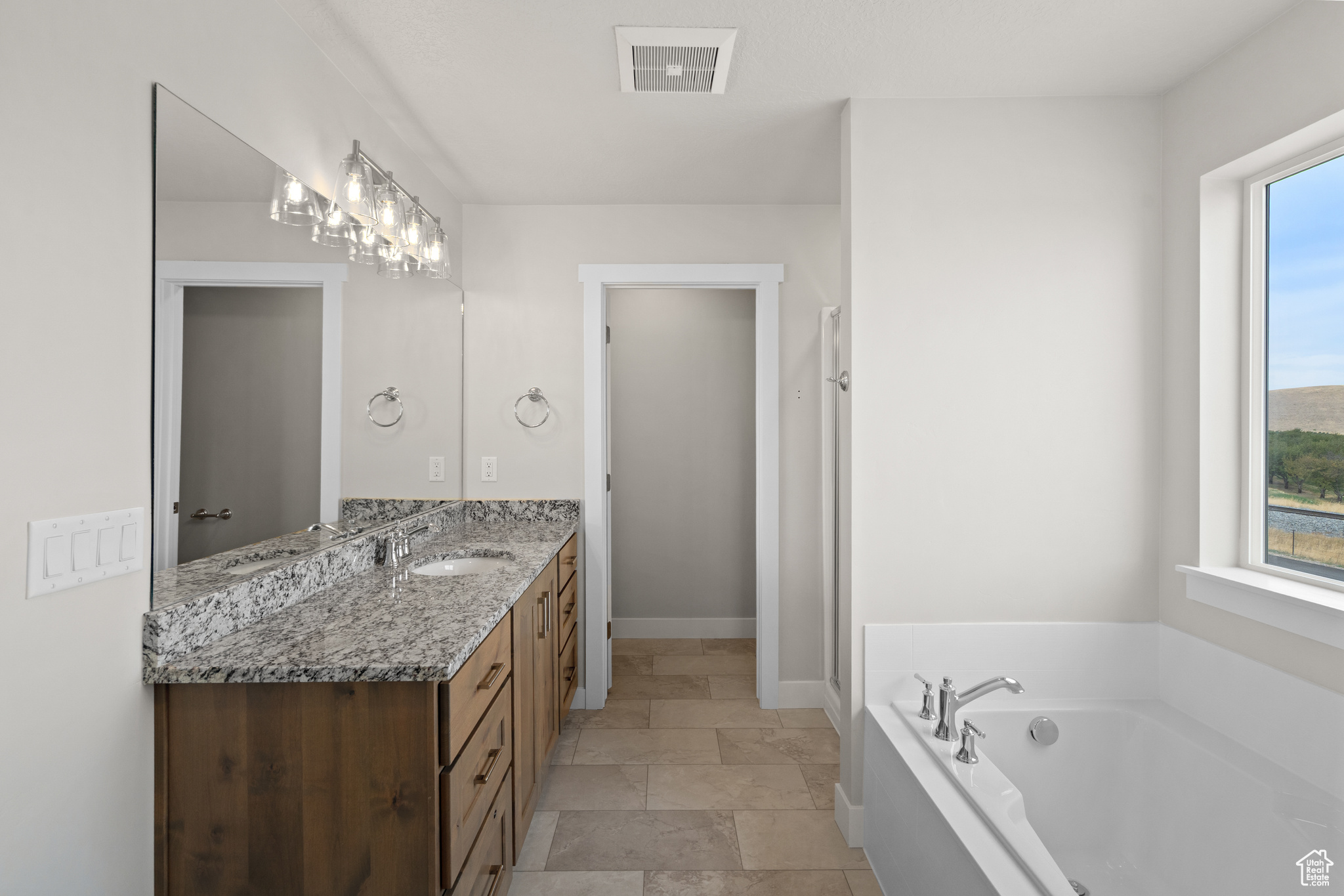 APPLE HOLLOW AT THE ORCHARDS - Residential