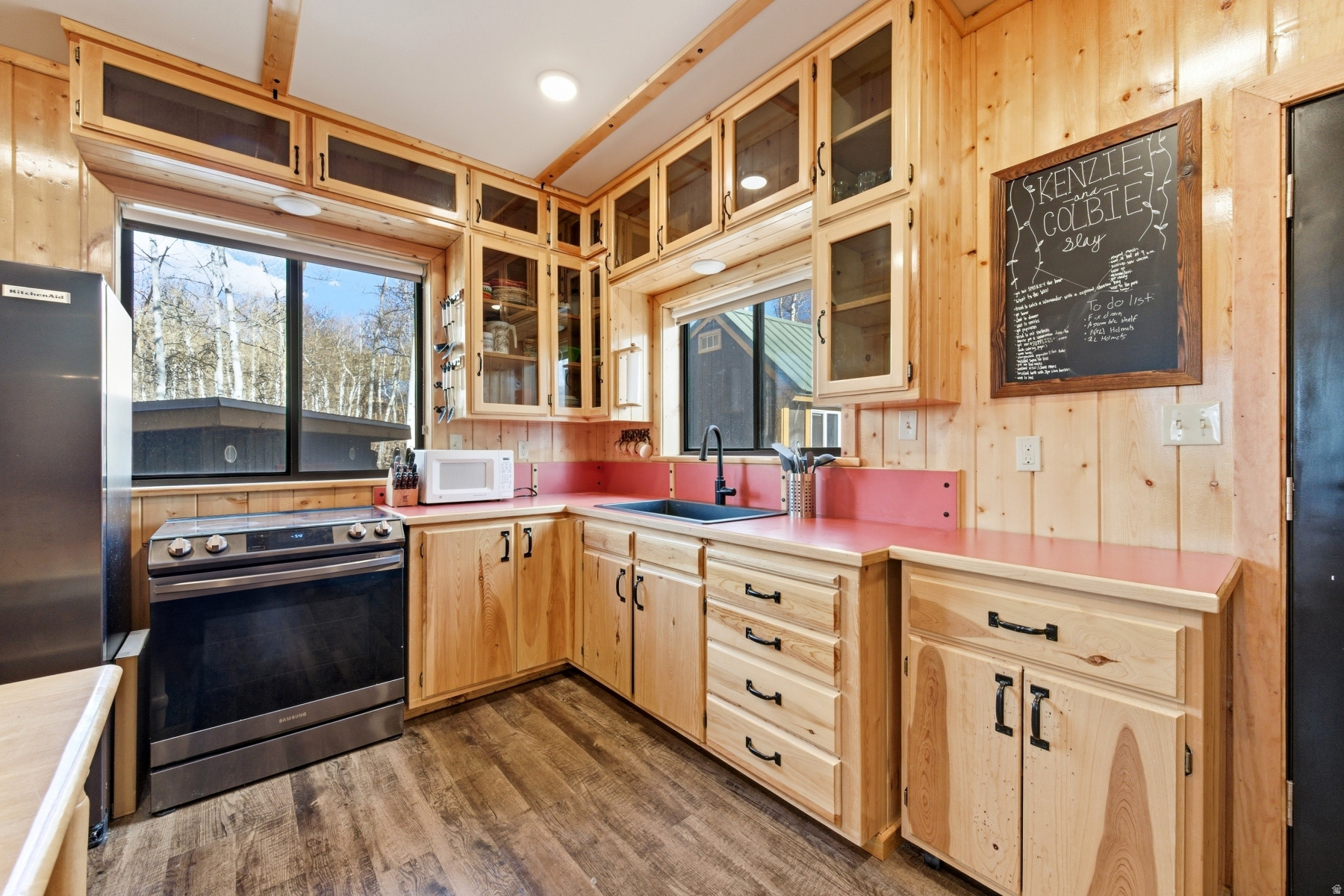 TIMBER LAKES - Residential