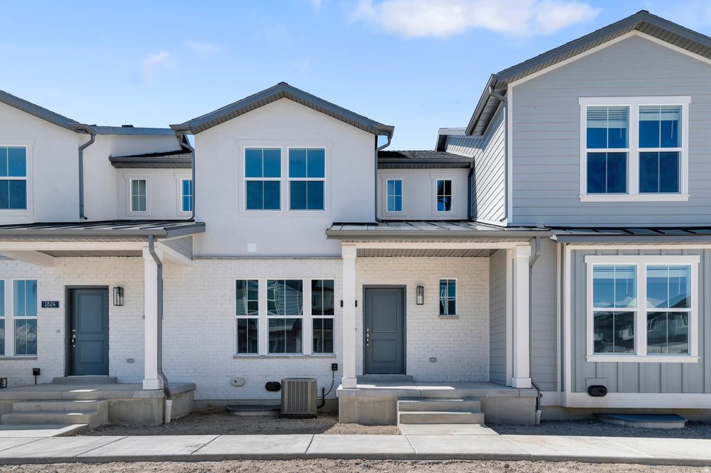 Photo of 1830 N 3530 W, Lehi, UT 84043 (MLS # 2125290)