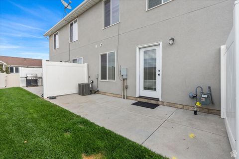 Tiny photo for 1142 W 2050 S, Syracuse, UT 84075 (MLS # 2117589)