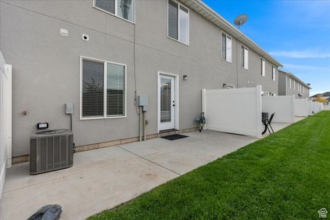 Tiny photo for 1142 W 2050 S, Syracuse, UT 84075 (MLS # 2117589)