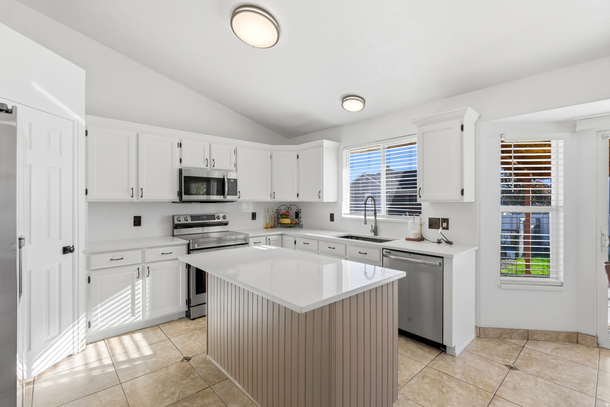 HUNTER VILLAGE PHASE 1 PLAT 3 - Residential