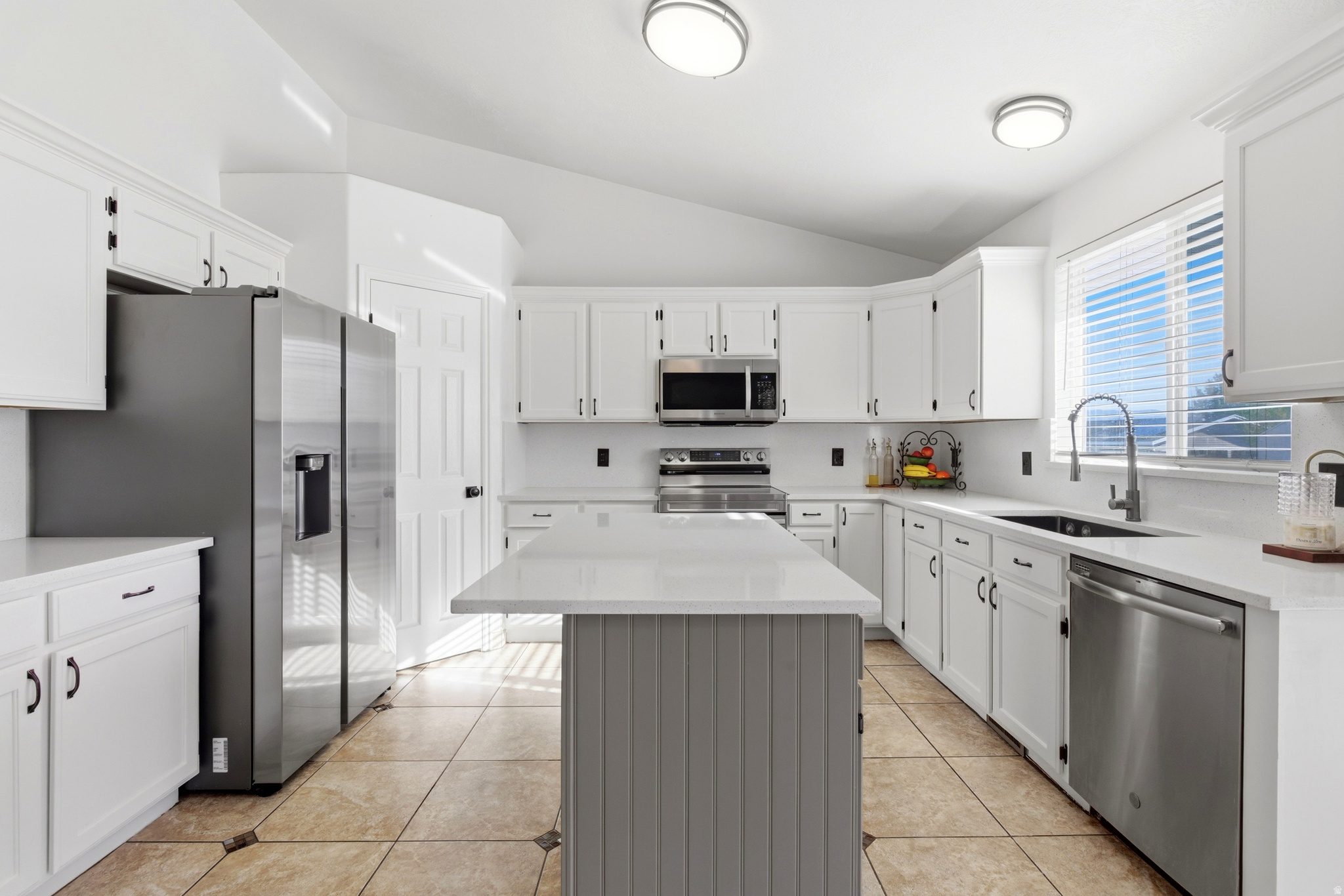 HUNTER VILLAGE PHASE 1 PLAT 3 - Residential