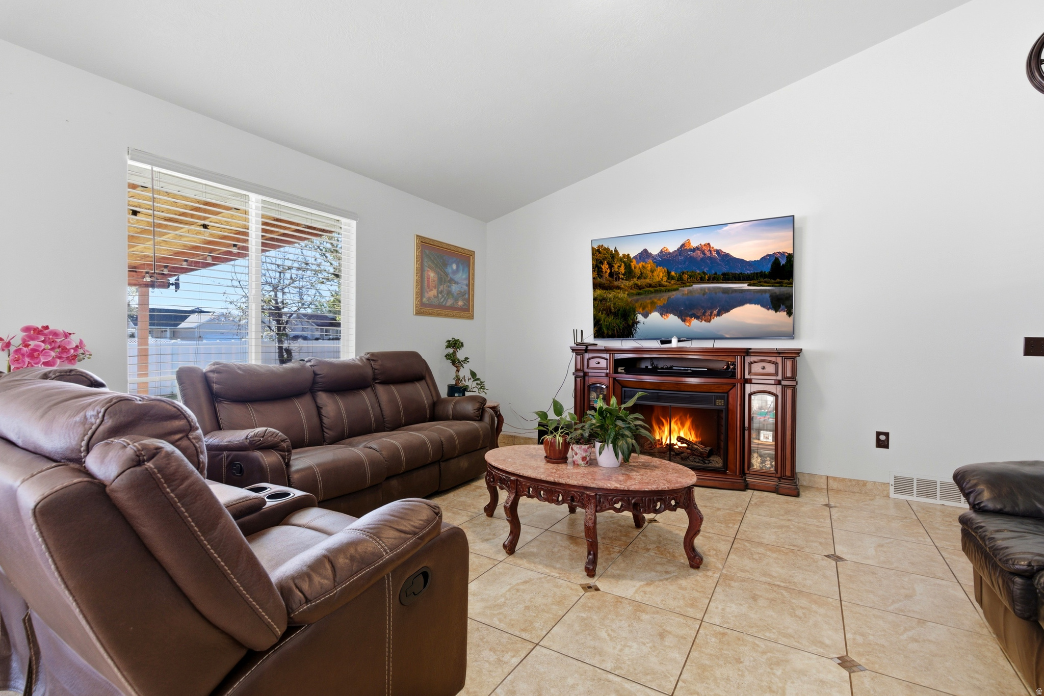 HUNTER VILLAGE PHASE 1 PLAT 3 - Residential