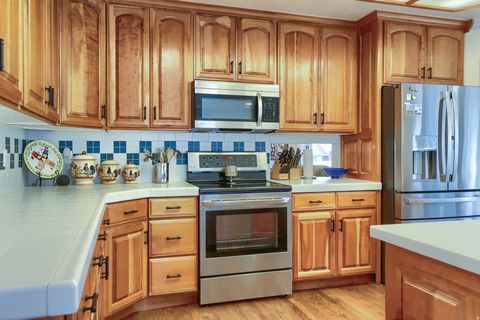 Tiny photo for 5708 S 950 E, South Ogden, UT 84405 (MLS # 2169779)