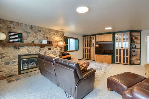 Tiny photo for 5708 S 950 E, South Ogden, UT 84405 (MLS # 2169779)