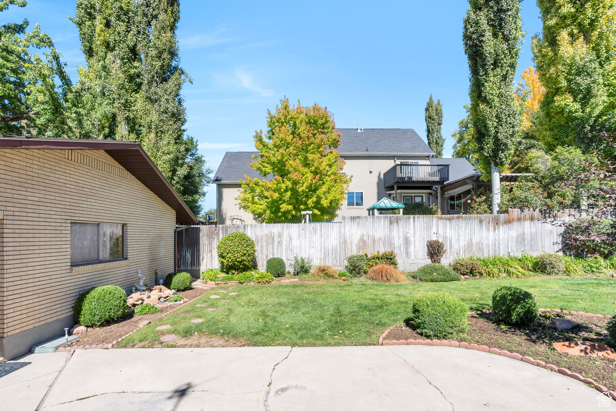 WOODCREST HEIGHTS - Residential