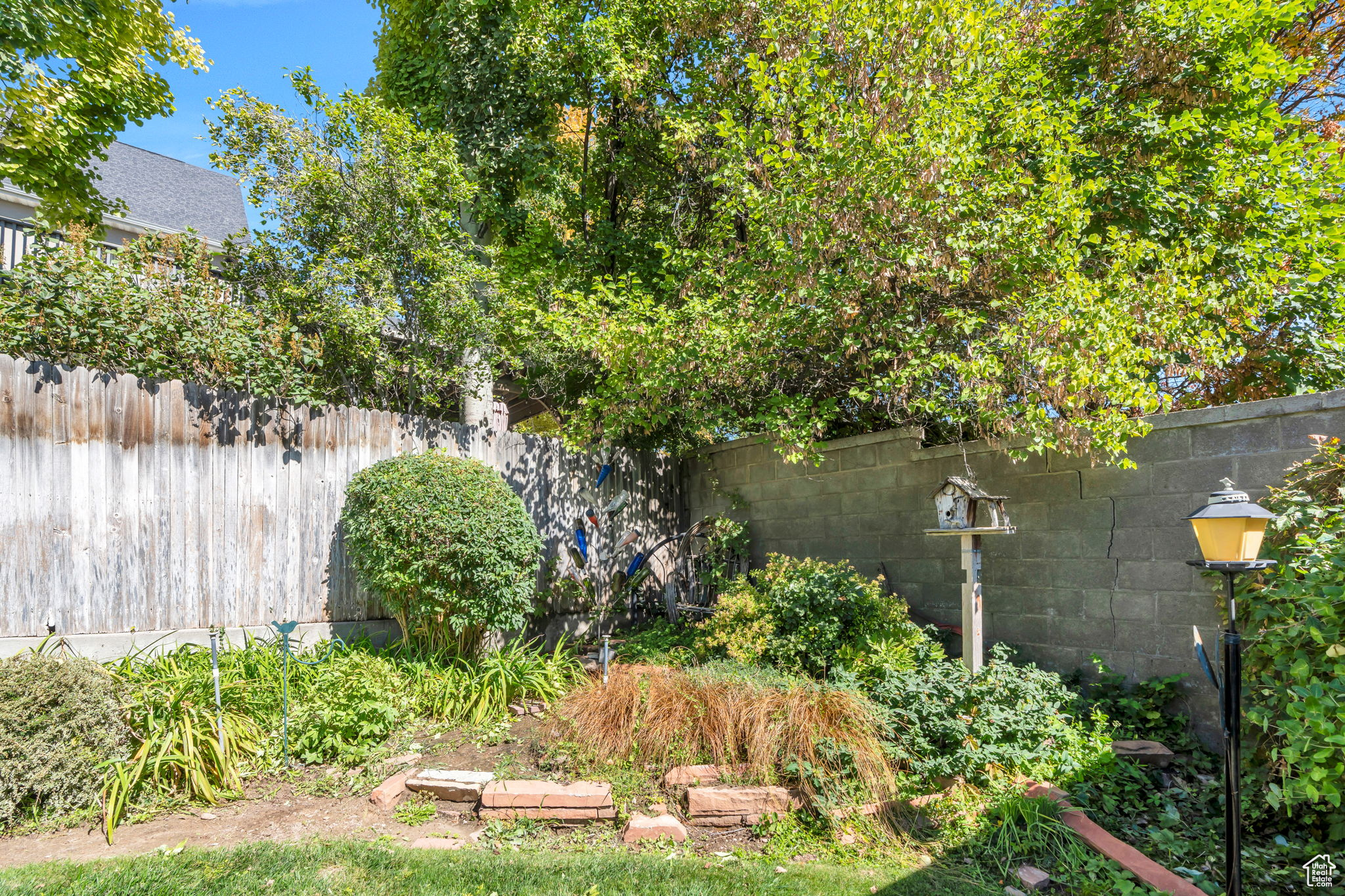 WOODCREST HEIGHTS - Residential