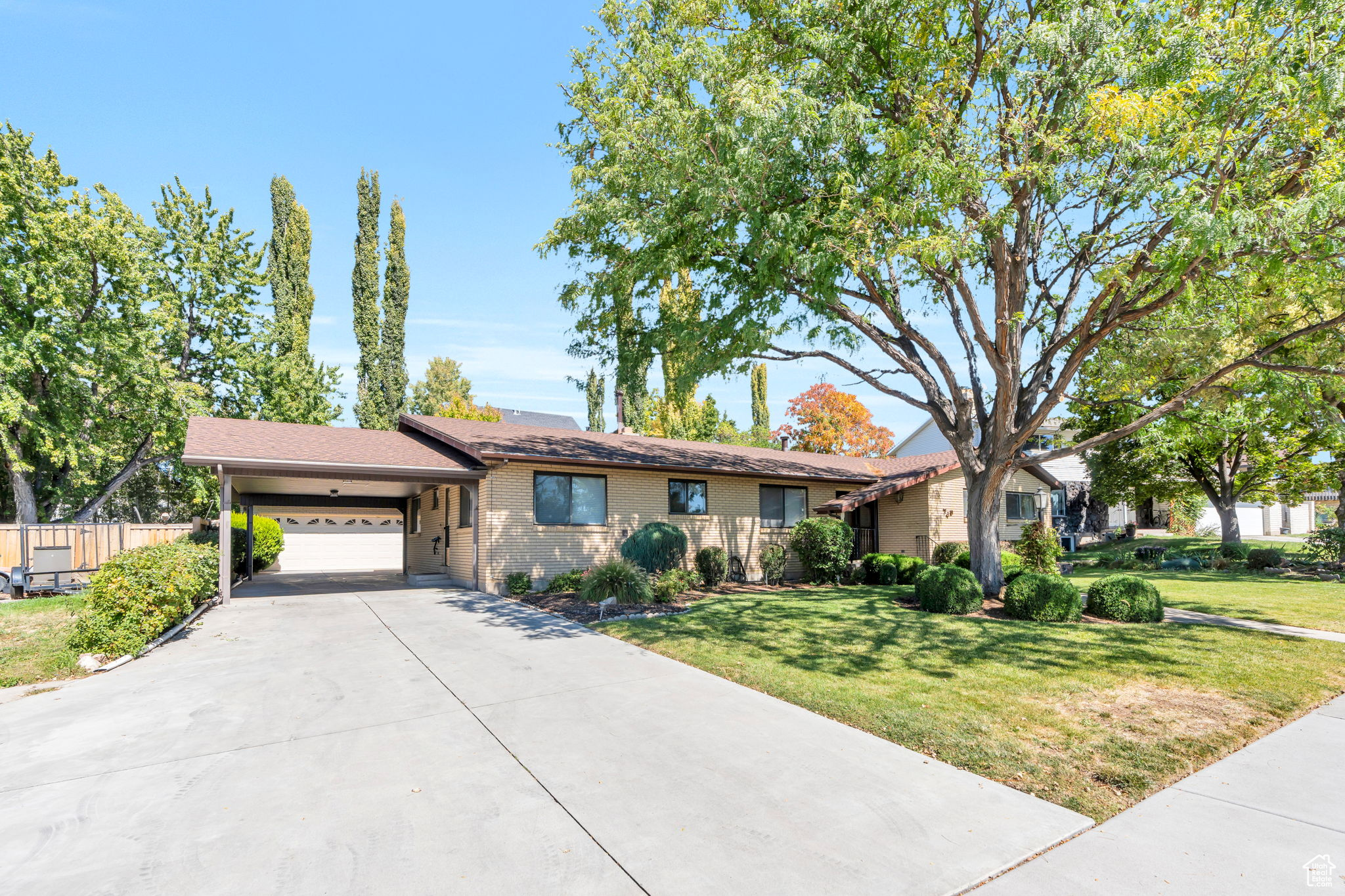 WOODCREST HEIGHTS - Residential
