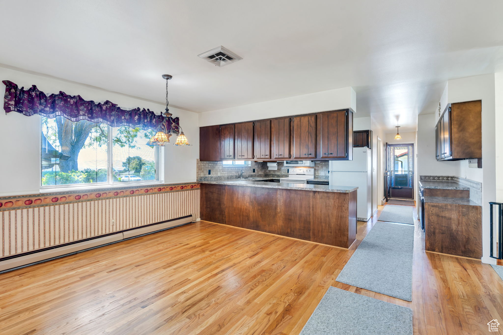 WOODCREST HEIGHTS - Residential