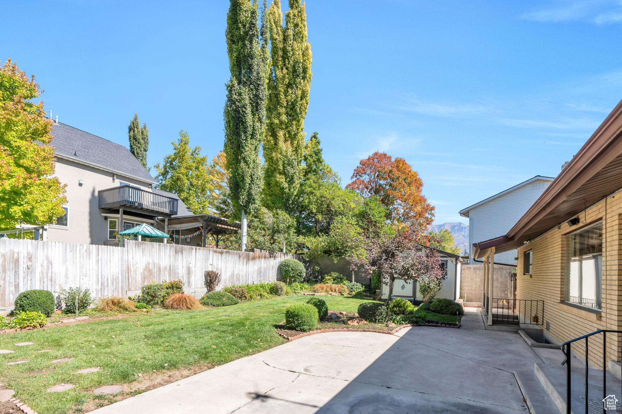 WOODCREST HEIGHTS - Residential