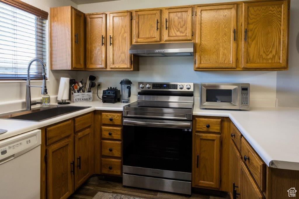 American Fork, Utah 84003, United States, 4 Bedrooms Bedrooms, ,2 BathroomsBathrooms,Residential,Active,170875