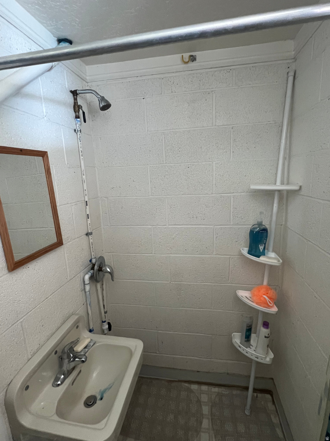 HARDWARE PARK MOUNTAIN ESTATES - Land