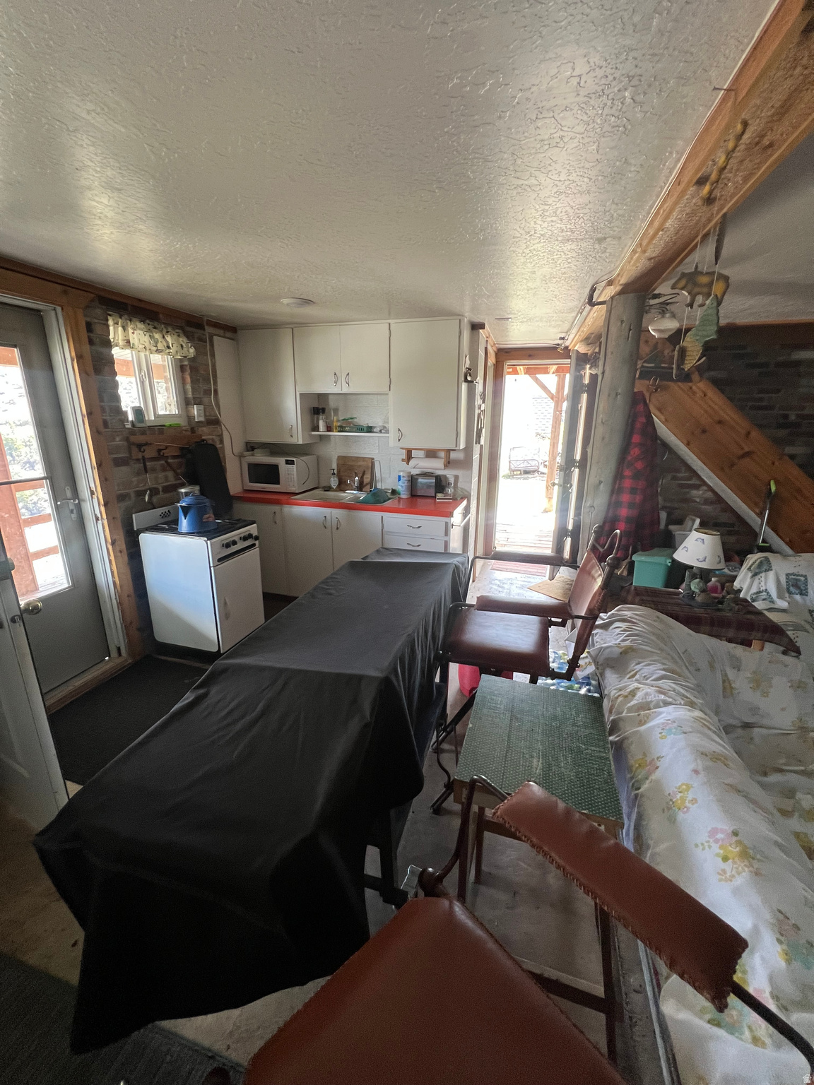 HARDWARE PARK MOUNTAIN ESTATES - Land