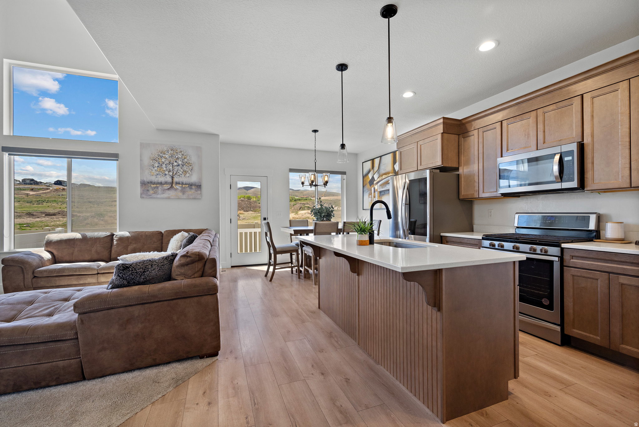 WILLOW POINT - Residential