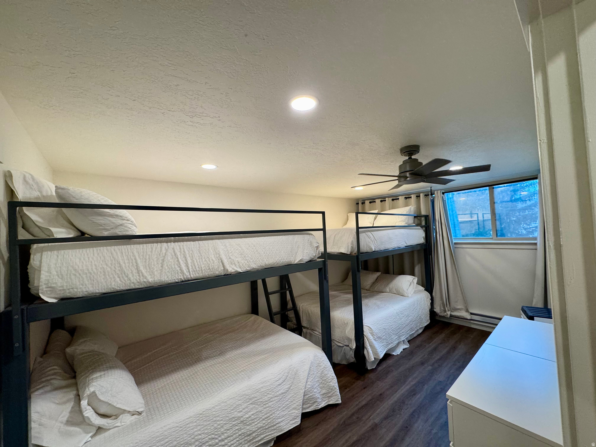 SWEETWATER PARK / IDEAL BEACH - Residential