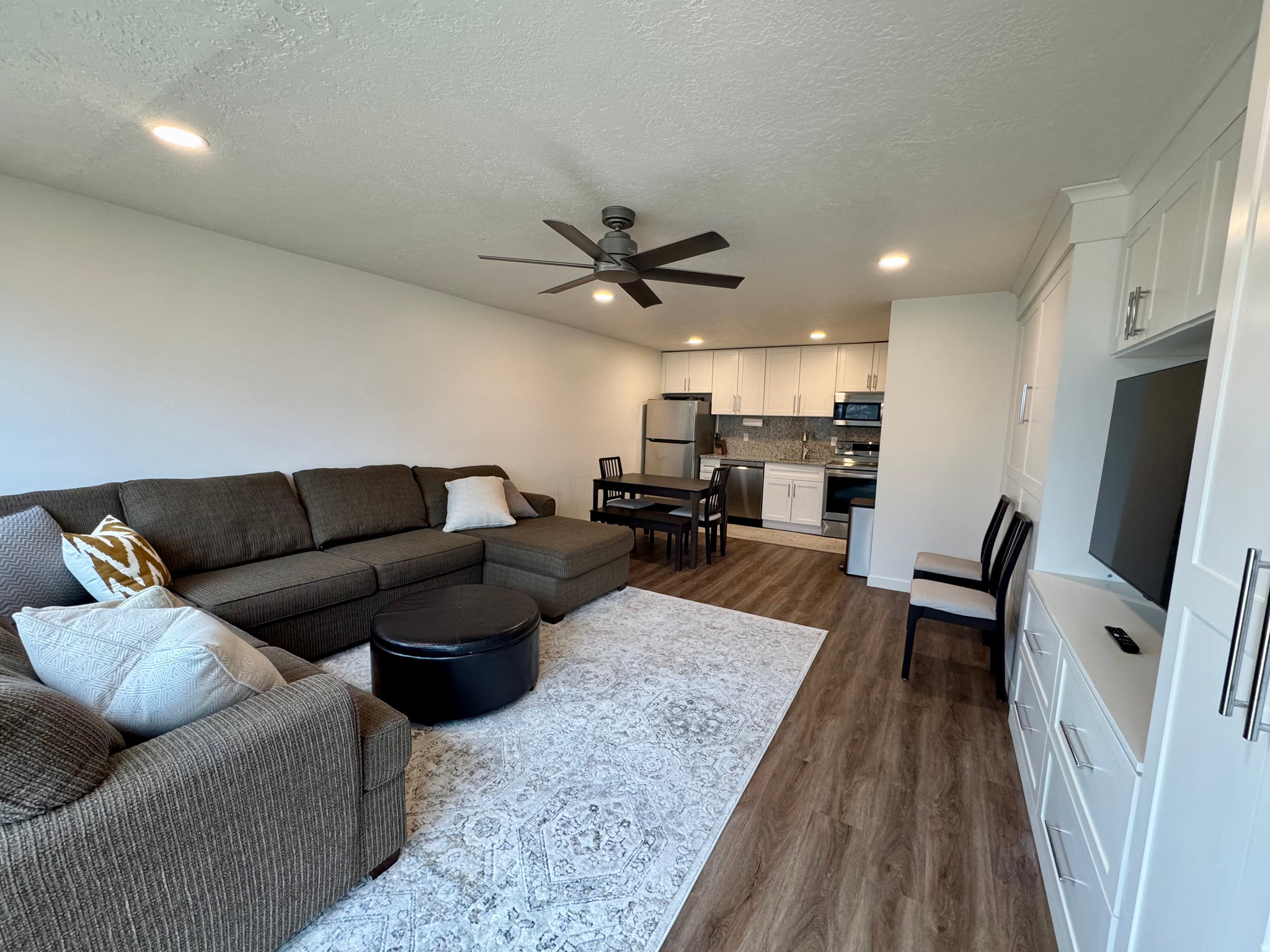 SWEETWATER PARK / IDEAL BEACH - Residential