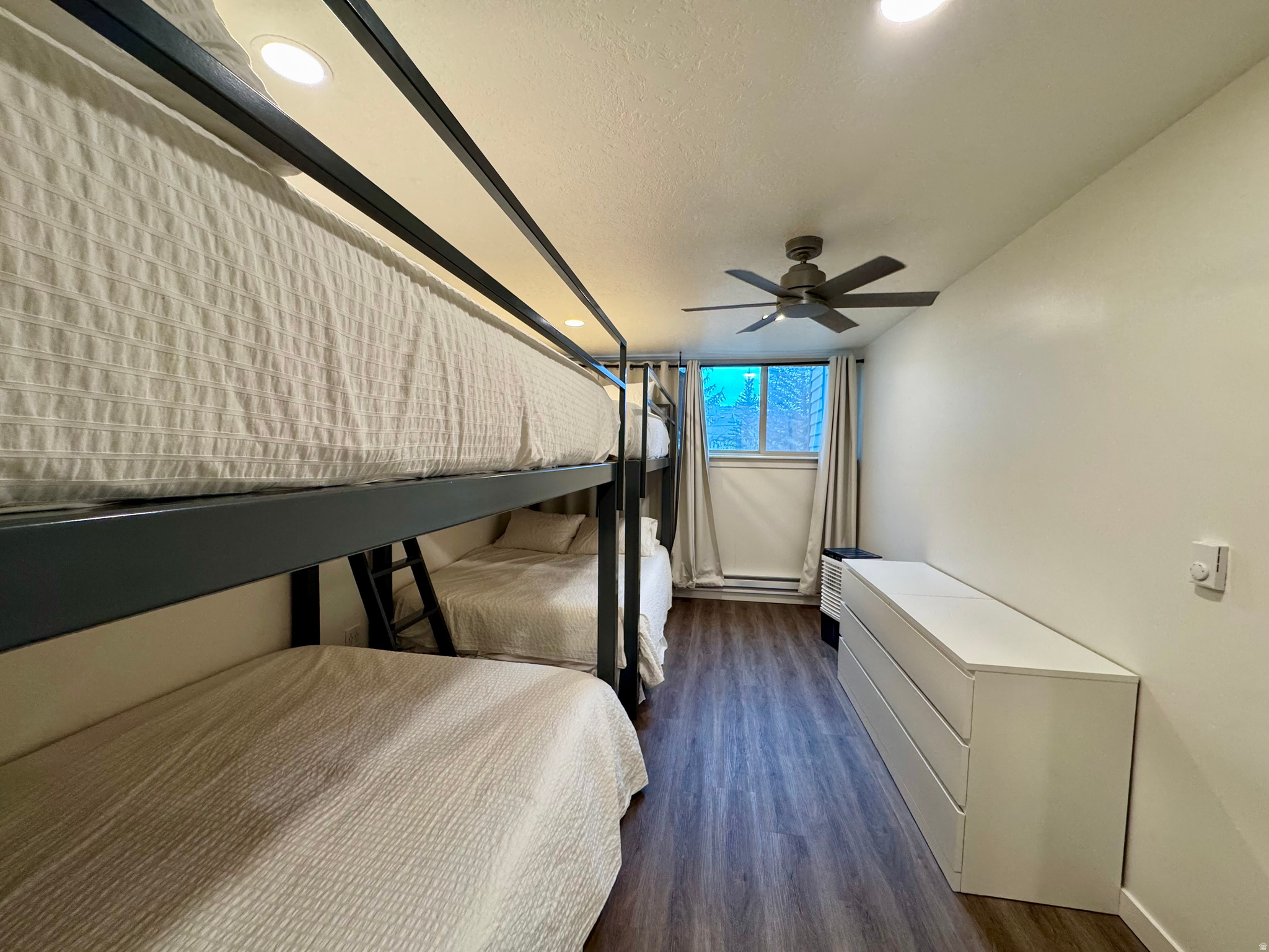 SWEETWATER PARK / IDEAL BEACH - Residential