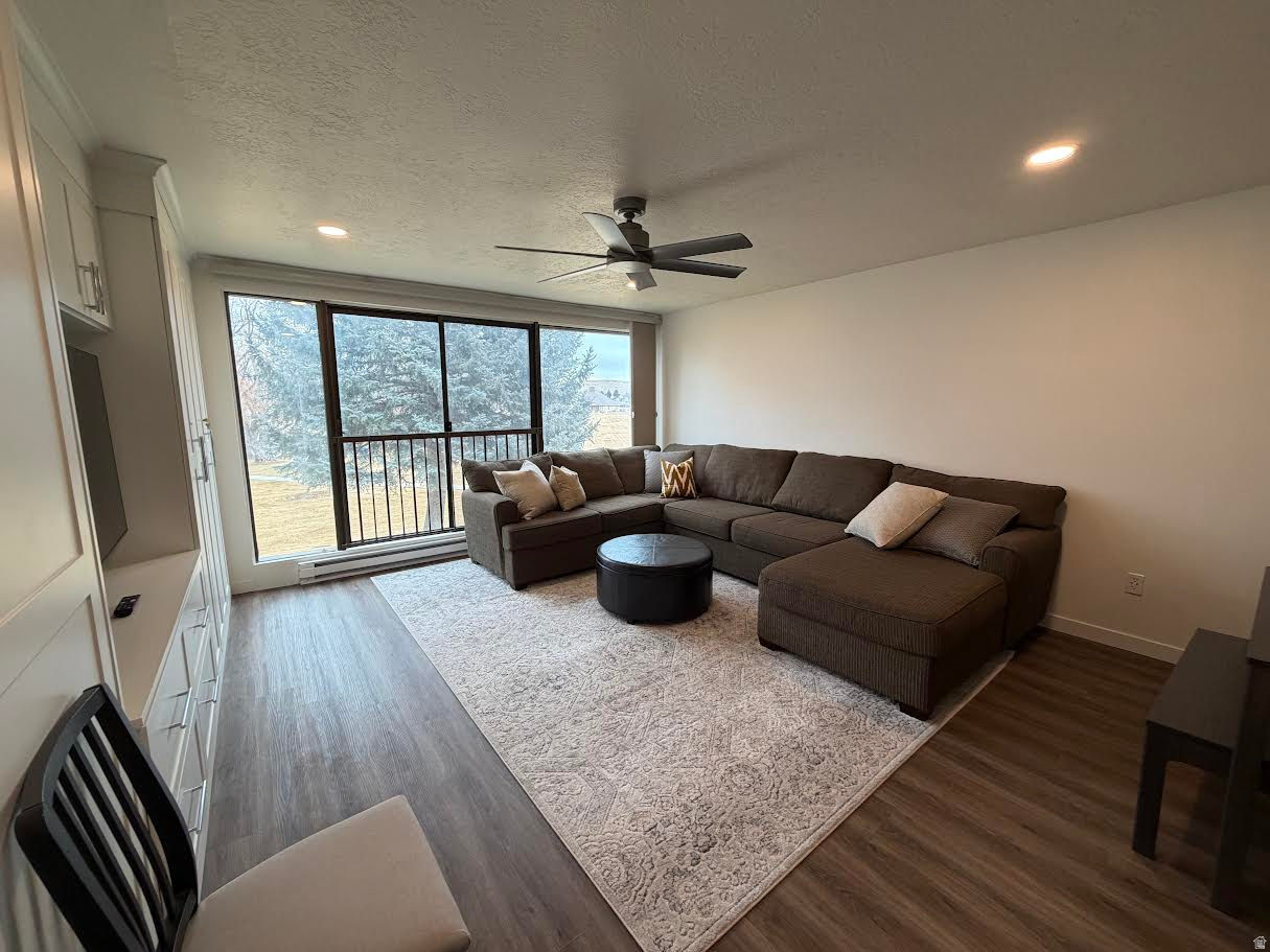 SWEETWATER PARK / IDEAL BEACH - Residential