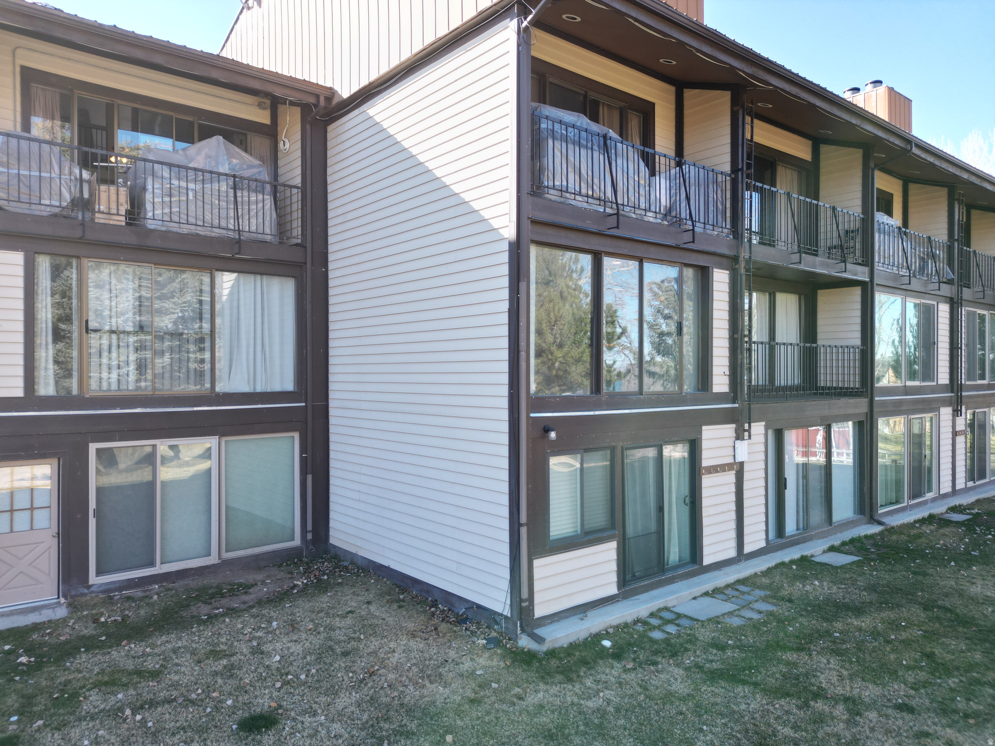 SWEETWATER PARK / IDEAL BEACH - Residential