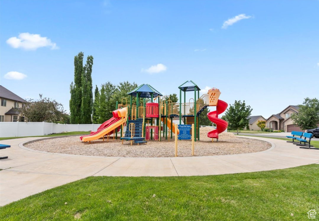 VALENTINE ESTATES - Residential