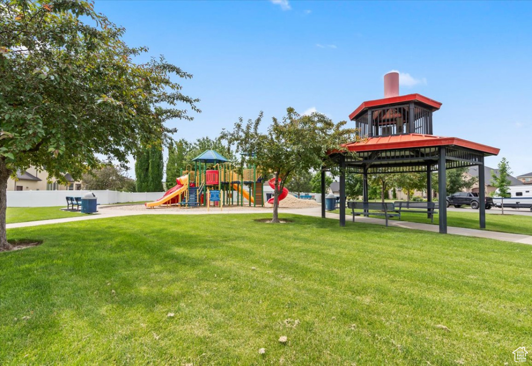 VALENTINE ESTATES - Residential