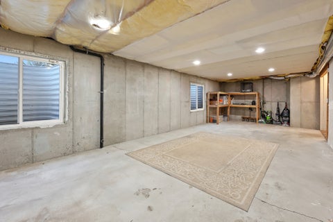 Tiny photo for 6748 W SHUMARD OAK DR S, West Jordan, UT 84088 (MLS # 2173991)