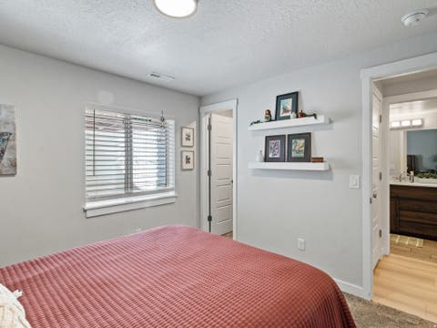 Tiny photo for 1053 BLACKSTONE DR, Fruit Heights, UT 84037 (MLS # 2178880)