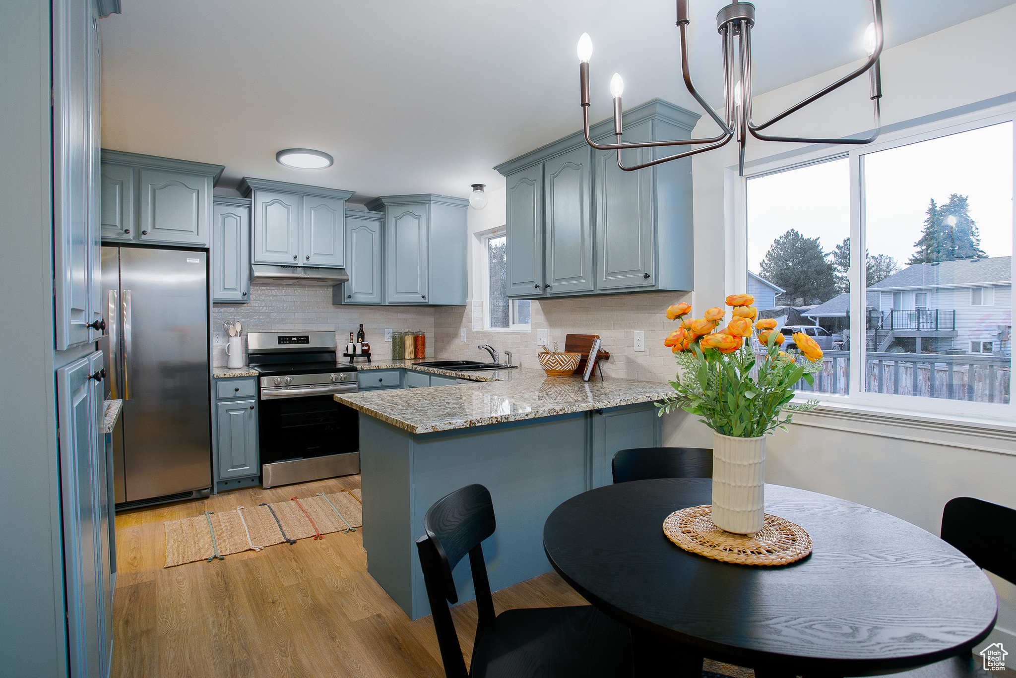 3656 N Kentucky Cir, West Jordan, Utah image 5