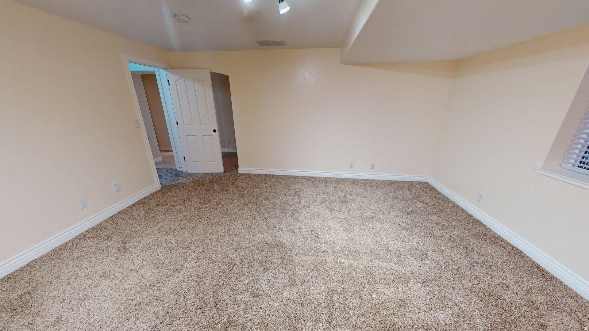 EAST BENCH - Residential