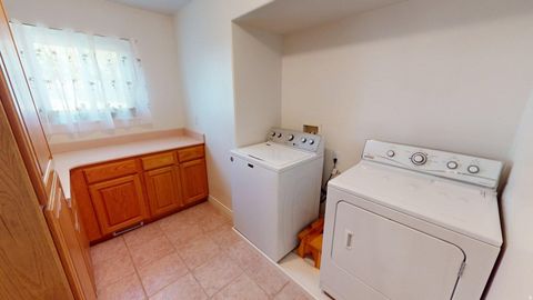 Tiny photo for 577 S 500 E, Santaquin, UT 84655 (MLS # 2120126)