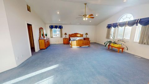 Tiny photo for 577 S 500 E, Santaquin, UT 84655 (MLS # 2120126)