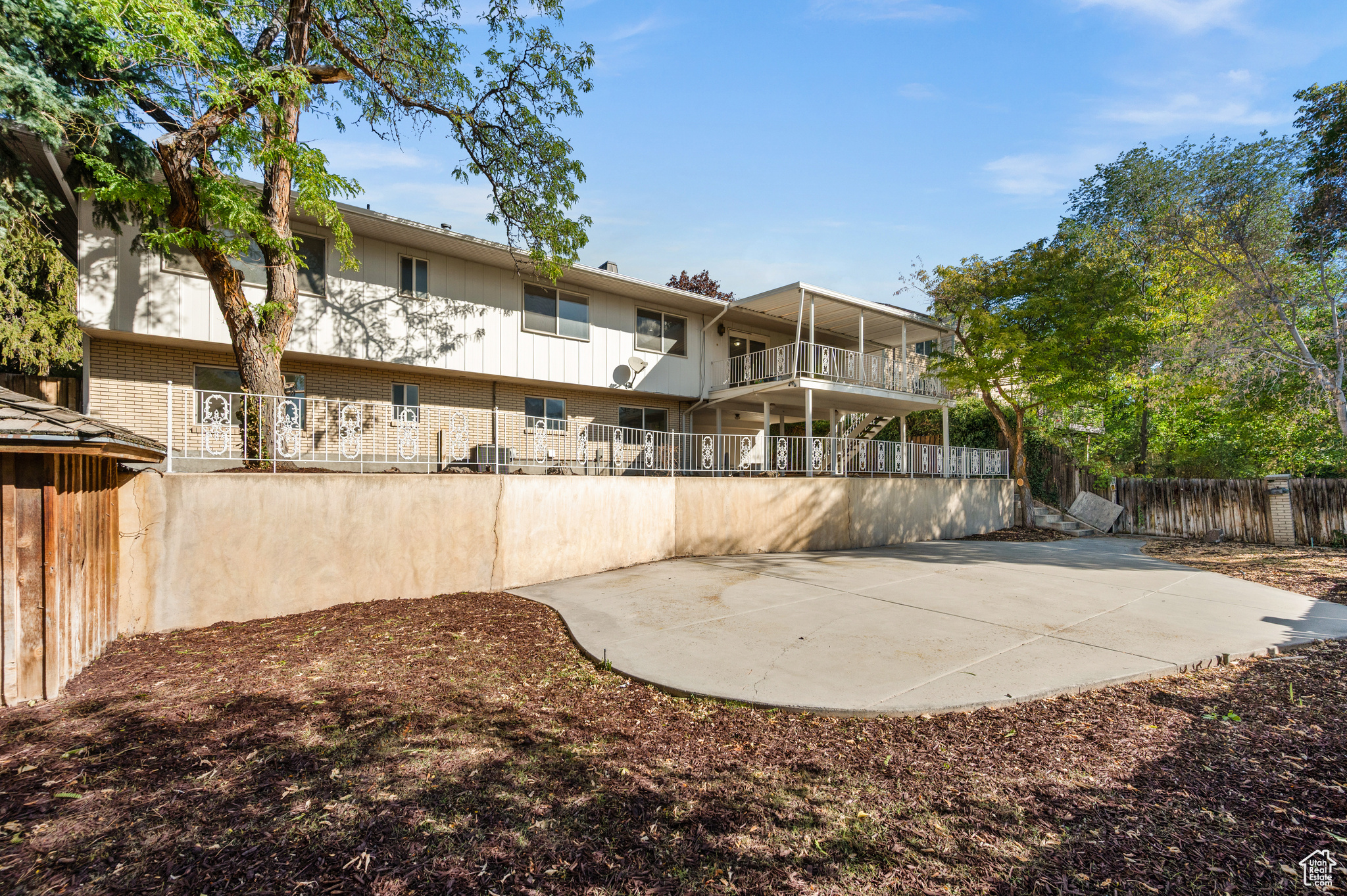 ENCHANTED HILLS - Residential